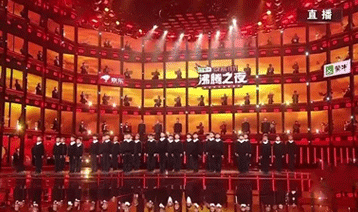 濃縮美好，喚醒熱愛｜1100m2光祥大屏點亮京東11.11沸騰之夜